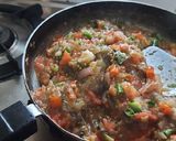 A picture of step 5 of Khandeshi spicy green brinjal Bharta.
