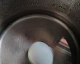 A picture of step 1 of Egg musur dal khichdi.