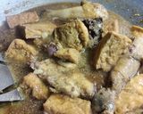 Foto langkah ke 3 dari resep Semur Ayam Tahu Telur Kecap.