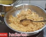 A picture of step 6 of Punjabi suji halwa.
