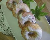 Foto langkah ke 6 dari resep Donat ubi kuning.