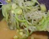A picture of step 6 of Mix veg soup with Ghiya Noodles.