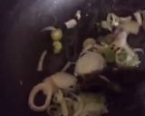 A picture of step 3 of Chowmein.