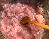 Tárkonyos pulykaraguleves recept fázis 1 fotója