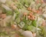 A picture of step 5 of Cabbage and shrimp soup.