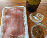 Foto del paso 1 de la receta: Bisteces de lomo de puerco adobados express