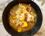 Foto langkah ke 4 dari resep Sup Telur Tomat Bakso.