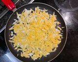 A picture of step 2 of Cheesy omelette.