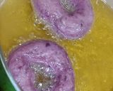 Foto langkah ke 3 dari resep Donat Ubi Ungu.