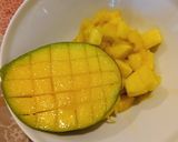 Gyümölcsös halloumi saláta recept fázis 2 fotója
