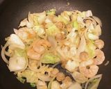 A picture of step 4 of Chewy Seafood Mentaiko Yaki Udon.