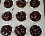 Foto langkah ke 5 dari resep Muffin Cokelat.