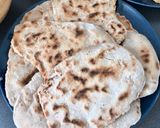 Une image de l'étape 2 de Galettes de lentilles (vegan et sans gluten) - petits pains plats - sauce végétale miel/citron.
