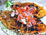 Ikan bakar bumbu merah sambal dabu dabu iris