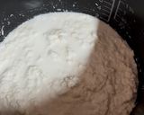 Foto langkah ke 1 dari resep Jadah goreng.