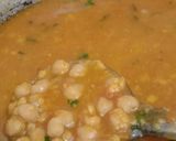 A picture of step 5 of Tamatri Punjabi chole.