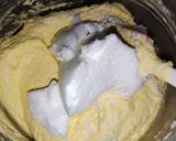 Foto langkah ke 3 dari resep Marmer cake.
