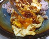 Foto langkah ke 5 dari resep ❤️ Nasi Telor Ceplok ala 999 Pontianak.