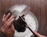 A picture of step 6 of Cookies 'N' Cream Ice Cream.