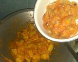 Foto langkah ke 5 dari resep Sambel Goreng Kentang Udang.
