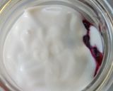 Foto del paso 3 de la receta: Parfait de yogurt con frutos rojos