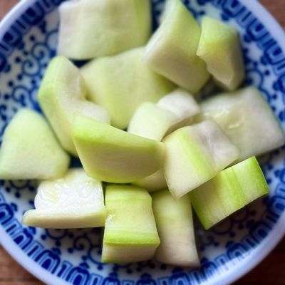 Cách Làm Món 🌱 Bầu Luộc Chấm Chao của Dory - Cookpad