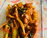 รูปขั้นตอนการทำที่ 4 ของ ผัดพริกแกงหมูใส่พริกหยวก