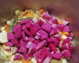 Une image de l'étape 4 de Soupe de potimarron / panais / radis meat / rutabaga, tous BIO.
