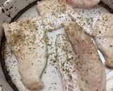 Foto del paso 1 de la receta: Filete de merluza a la mediterránea