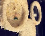 A picture of step 2 of Disc-o-bread.