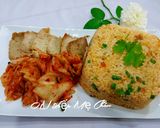 Hình bước làm 1 của món Cơm chiên kim chi xá xíu