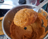 A picture of step 2 of Tiffin sambhar.