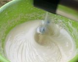 Foto langkah ke 4 dari resep Rainbow Cake Kukus Mini Cup.