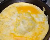 Foto langkah ke 1 dari resep Telur Dadar Suwir Kemangi.