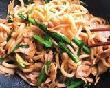 A picture of step 6 of ☆Pork Kimchi Stir-Fried Udon☆.