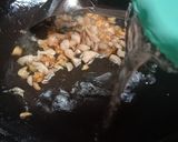 Foto langkah ke 3 dari resep Cah pakcoy ayam bawang.