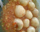 Foto langkah ke 5 dari resep Seblak cilok kuah seger.