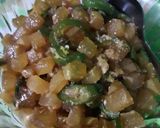 Foto langkah ke 2 dari resep Oseng cecek cabe hijau.