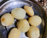 सूजी की आलू भरमा टिक्की रेसिपी चरण 1 फोटो