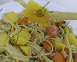 A picture of step 8 of Vegetable garlic spaghetti with potatoes.
