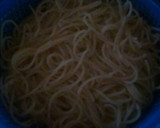 Foto del paso 3 de la receta: Espaguetti al salchiranch