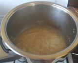 Foto del paso 4 de la receta: Caldo con mollejas de pollo y patata