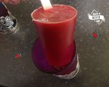 A picture of step 5 of Berry summery icey.