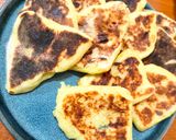 Tattie scones (Skót burgonyás lepény) recept fázis 3 fotója
