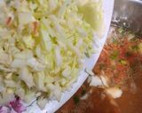 A picture of step 3 of Schezwan Soup.
