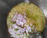 લીલી હળદર અને લીલા વટાણા નું શાક (Lili Haldar Lila Vatana Shak Recipe In Gujarati) રેસીપી સ્ટેપ1ફોટો