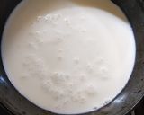 व्हीट ब्रेड पासून बनवलेले कुल्फी (wheat bread kulfi recipe in marathi) रेसिपी स्टेप 2 फोटो 