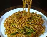 A picture of step 4 of Hakka Noodles.