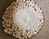 Foto langkah ke 2 dari resep Geti Wijen Kacang Tanah.