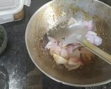 A picture of step 2 of Chilli fried Vegetables.